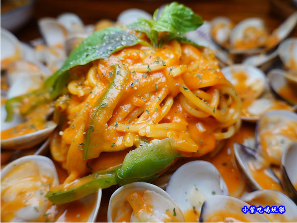 橘橘大爆炸蛤蜊麵-歐義式義大利餐廳 (4).jpg