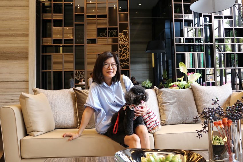 國民市場美食半日遊。新都廳賞屋、阿伯雞蛋糕、阿惠愛玉冰、雲家檸檬大王、 Birdy Pancake 平價療癒舒芙蕾、國民市場魚丸料理