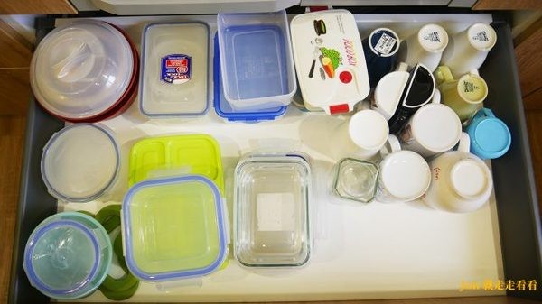 T-Life 踢 生活背包客棧：【台中 東海/龍井】【踢‧生活背包客棧 T-Life Hostel】簡約風背包客棧/青旅