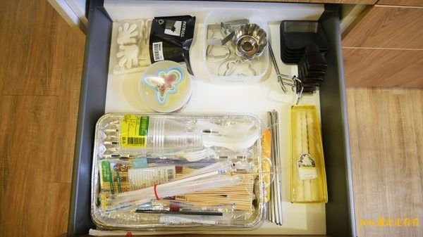 T-Life 踢 生活背包客棧：【台中 東海/龍井】【踢‧生活背包客棧 T-Life Hostel】簡約風背包客棧/青旅