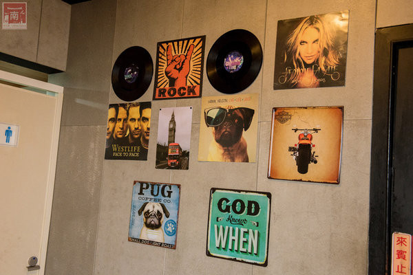 19號倉庫鐵板牛排(新市店):【台南新市區美食】麻辣與牛排的結合|百元平價排餐|66盎司超大牛排|免費加飯加麵|濃湯飲料波霸奶茶免費喝~19號倉庫鐵板牛排新市店