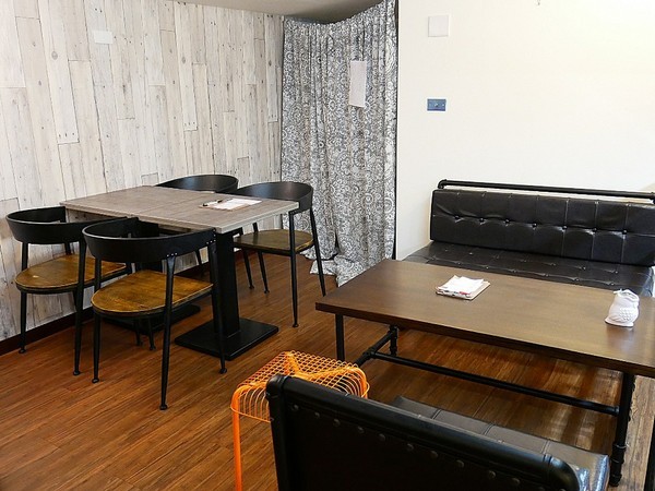 green bunny:green bunny-台北內湖創意美式餐廳 港墘站巷弄小店 特殊風味餐點新發現 還有店貓超可愛