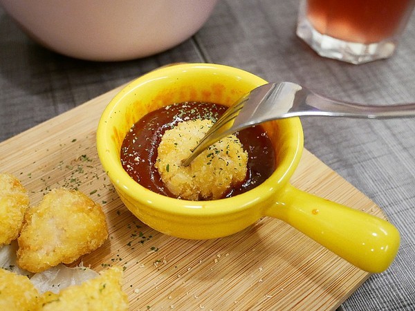 green bunny:green bunny-台北內湖創意美式餐廳 港墘站巷弄小店 特殊風味餐點新發現 還有店貓超可愛