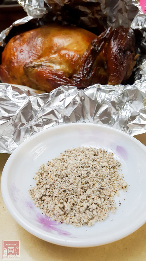 東帝士手扒雞-原東帝士百貨公司三樓：【台南市北區美食】台南人的回憶滋味｜想吃就要預訂喔｜原東帝士百貨公司三樓~東帝士手扒雞