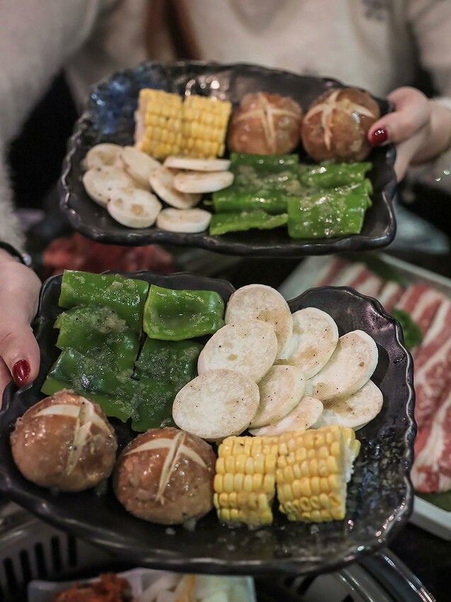 新竹魂燒肉日式燒肉​ $3680吃安格斯級上四人套餐 還有20人KTV包廂專人代烤只要$6000起