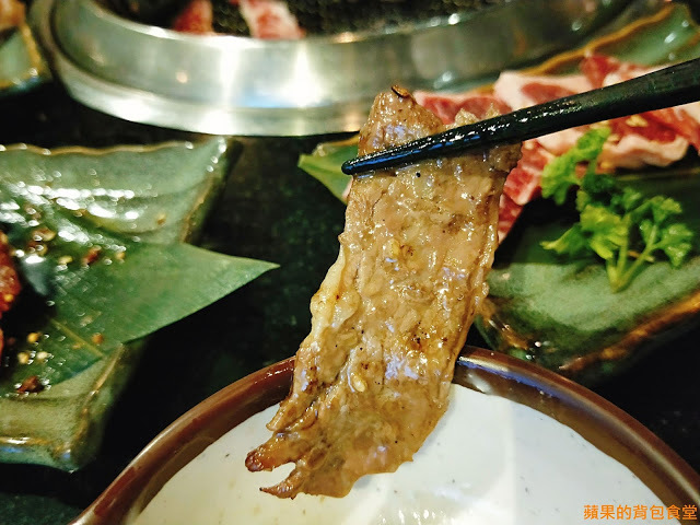 [食記] 新竹北區 - 魂燒肉 和牛燒肉 安格斯黑牛香氣逼人 油脂在口中化開 肉汁滿盈 KTV包廂無限歡唱 新竹美食 燒烤