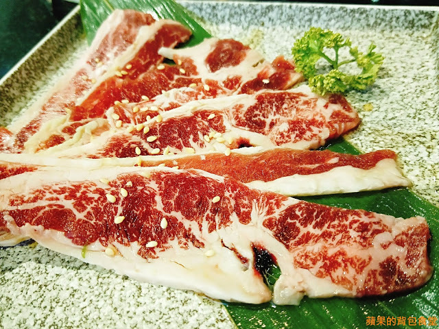 [食記] 新竹北區 - 魂燒肉 和牛燒肉 安格斯黑牛香氣逼人 油脂在口中化開 肉汁滿盈 KTV包廂無限歡唱 新竹美食 燒烤
