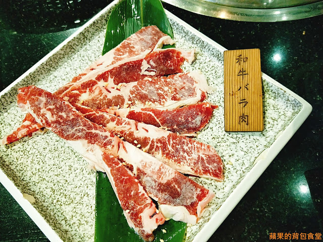 [食記] 新竹北區 - 魂燒肉 和牛燒肉 安格斯黑牛香氣逼人 油脂在口中化開 肉汁滿盈 KTV包廂無限歡唱 新竹美食 燒烤