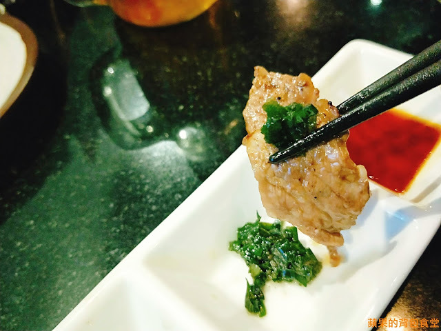 [食記] 新竹北區 - 魂燒肉 和牛燒肉 安格斯黑牛香氣逼人 油脂在口中化開 肉汁滿盈 KTV包廂無限歡唱 新竹美食 燒烤