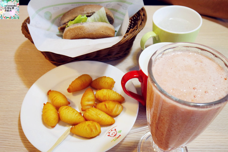 FoOd桃園【中壢蕃茄村榮耀店】為早晨開啟一整天的活力來源,營養滿分早餐 - ONLYYUSUKE*吃喝玩樂都最高