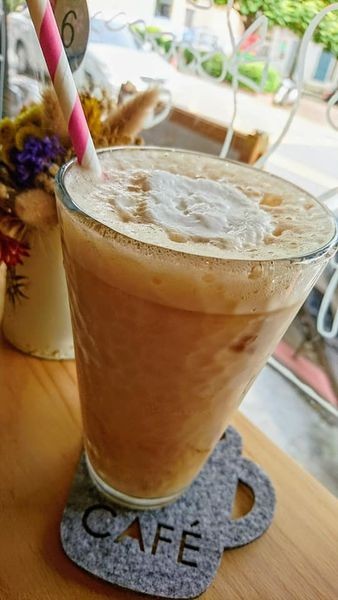 41692551_2053423498022662_2957732926357241856_n