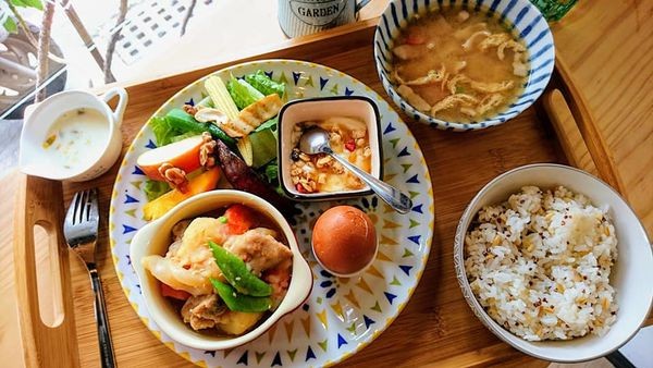 41688249_2051187524912926_1418910542940078080_n