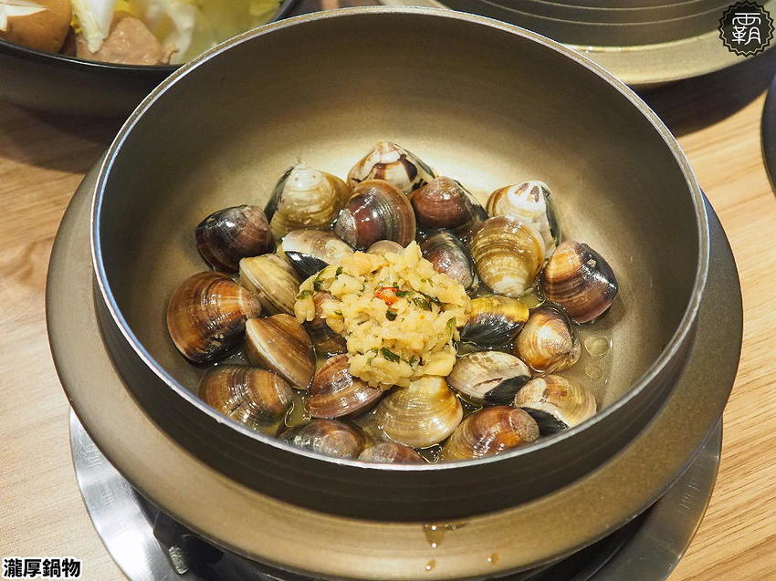 瀧厚鍋物,美拍花牆鍋物,隱藏版龍蝦海陸極致饗宴,週年慶屬龍或ㄌ音姓氏招待厚切肉片一份!