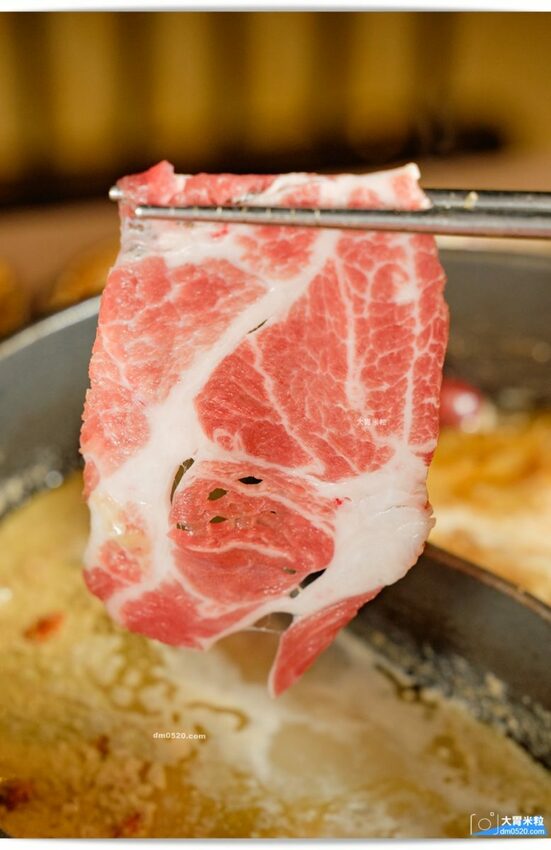 肉多多蔬菜自助吧