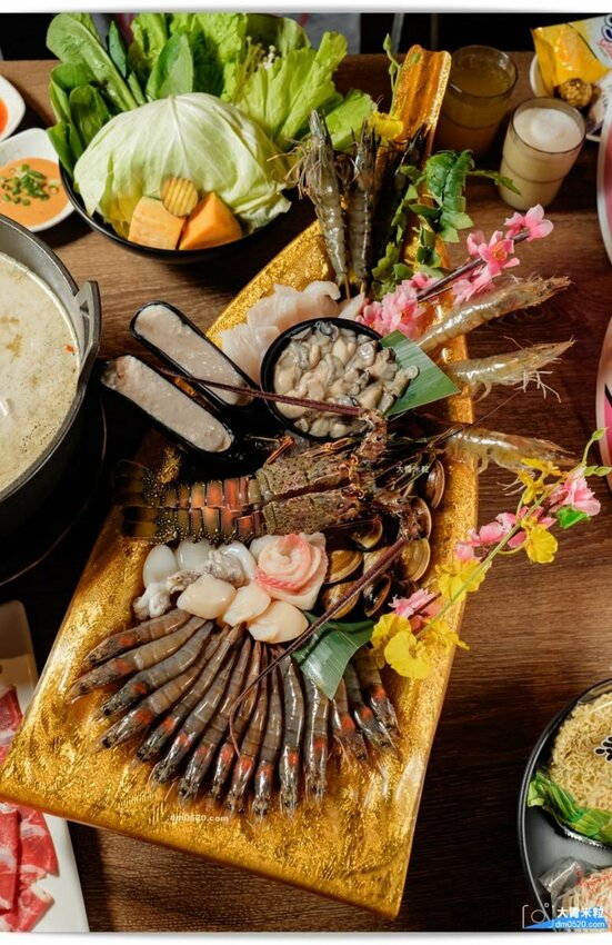 肉多多蔬菜自助吧