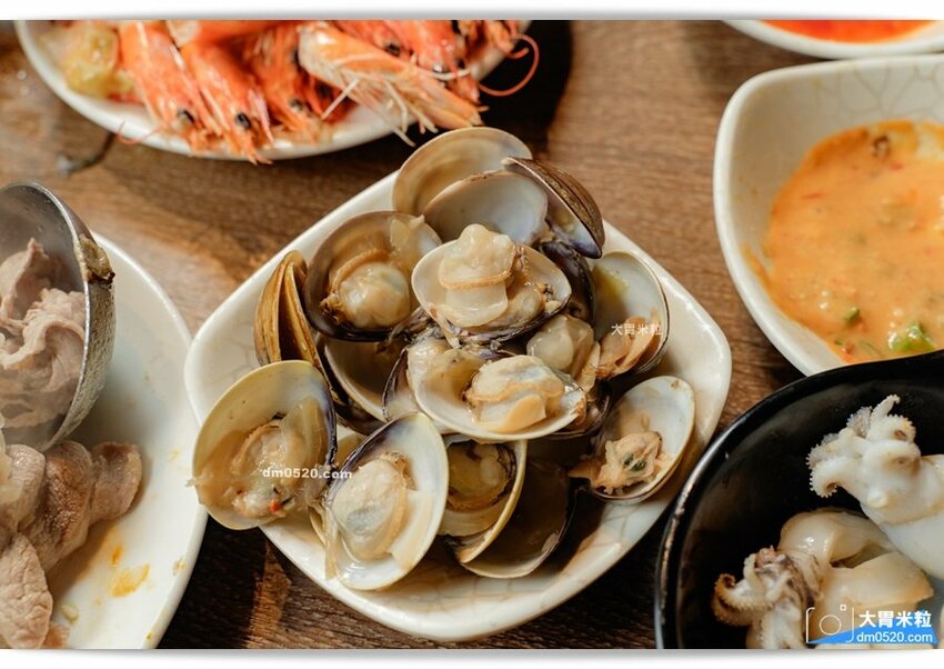 肉多多蔬菜自助吧