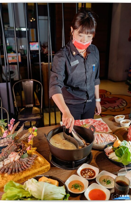 肉多多蔬菜自助吧