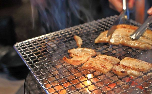 【台南美食】愛烤愛對囉-CP值爆表！高檔頂級的食材品質，卻一點都不貴！超划算的價格讓你吃到飽！