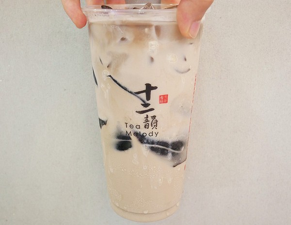 十二韻茶飲Tea Melody:十二韻茶飲Tea Melody-台中連鎖飲料店 產品選項眾多 季節性飲品好喝又吸睛 喝好茶、拍美照兩個願望一次滿足
