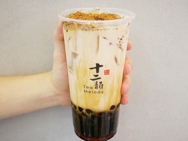 十二韻茶飲Tea Melody:十二韻茶飲Tea Melody-台中連鎖飲料店 產品選項眾多 季節性飲品好喝又吸睛 喝好茶、拍美照兩個願望一次滿足