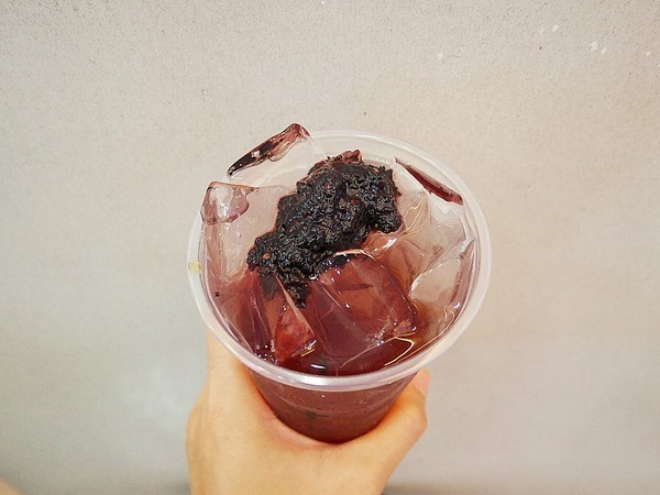 十二韻茶飲Tea Melody:十二韻茶飲Tea Melody-台中連鎖飲料店 產品選項眾多 季節性飲品好喝又吸睛 喝好茶、拍美照兩個願望一次滿足