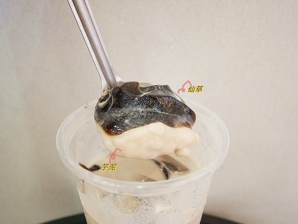 十二韻茶飲Tea Melody:十二韻茶飲Tea Melody-台中連鎖飲料店 產品選項眾多 季節性飲品好喝又吸睛 喝好茶、拍美照兩個願望一次滿足