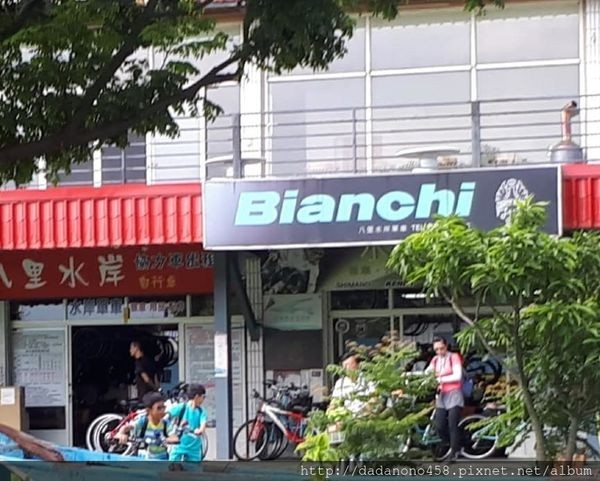 40524720_1004269949744431_6013259376121348096_n