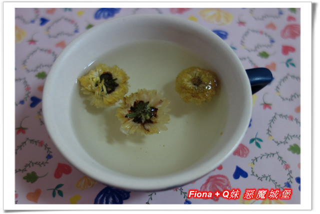 【體驗。試喝】台灣花茶。曼寧Magnet - 杭菊茶+多穀紅藜茶，溫暖的睡前放鬆茶，可以驅散所有疲憊與壓力，更加幫助睡眠喔 !