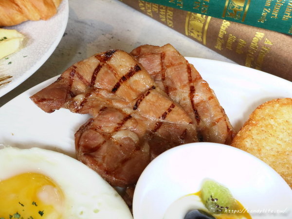 MR.LAZY慵懶先生廚房Brunch&Dinner：台中美食│MR.LAZYBrunch&Dinner慵懶先生廚房〃用餐不限時，附專屬停車場，宵夜也吃的到美味早午餐～