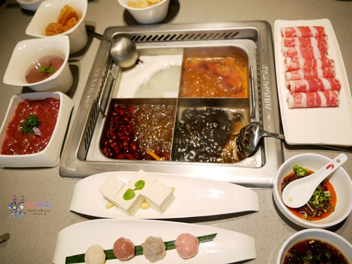 桃園美食,統領廣場,海底撈,川劇,變臉,美甲,哈根達斯,吃到飽