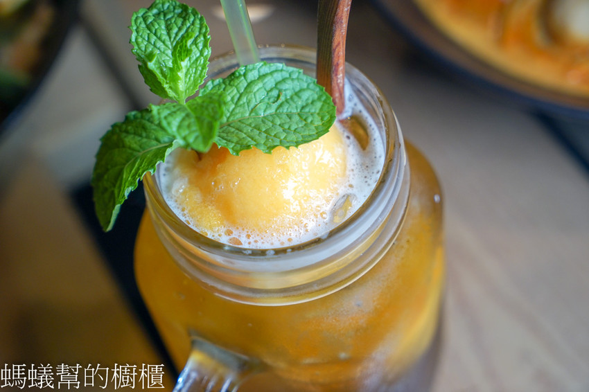 饗料理 | 員林南洋風味料理，每日限量20碗澳洲小龍蝦叻沙！超霸氣登場！不可錯過南洋叻沙美味~ - 螞蟻幫的櫥櫃