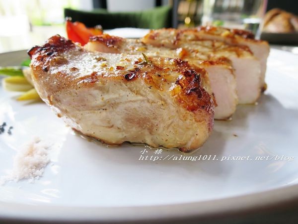 'etage15 steak house:'etage 15 STEAK HOUSE / 高雄MLD台鋁 / 中高價位牛排館