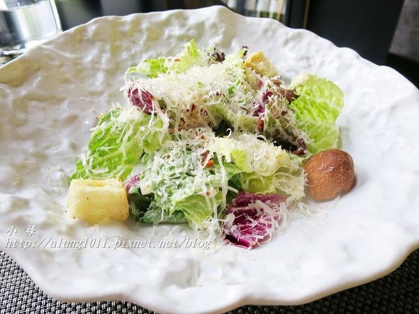 'etage15 steak house:'etage 15 STEAK HOUSE / 高雄MLD台鋁 / 中高價位牛排館