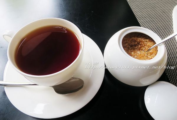 'etage15 steak house:'etage 15 STEAK HOUSE / 高雄MLD台鋁 / 中高價位牛排館