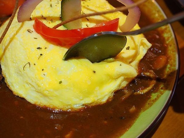 桃園中壢美食-食。光機  Food Machine-超溫馨的寵物友善餐廳，狗店長讓人流連忘返，餐點很好吃 (邀約) @民宿女王芽月-美食.旅遊.全台趴趴走