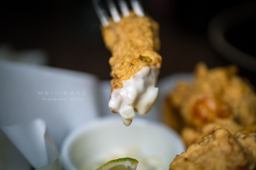 台北酒吧推薦|2023最新酒單!內行人才打得開的密室書櫃『Book ing bar東區』床前故事系列調酒值得一試。酒