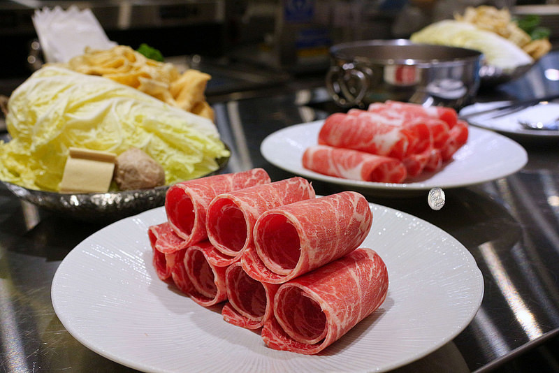 De loin/ Kate's FZ De loin/ Kate's FZ