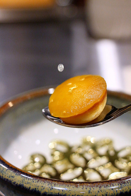 De loin/ Kate's FZ De loin/ Kate's FZ