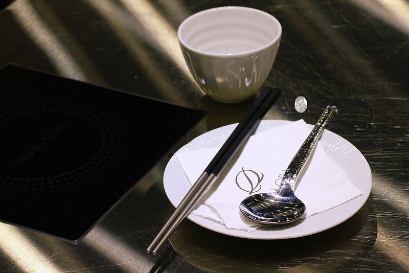 De loin/ Kate's FZ De loin/ Kate's FZ