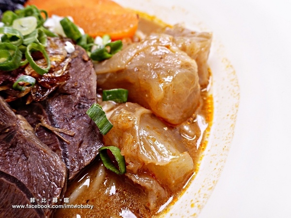 牛弁慶味噌牛肉專賣店:【捷運美食】牛弁慶 味噌牛肉專買店 隱藏在巷弄裡的平價美食 台日混血的特製拉麵 濃郁味噌+中式牛肉 顛覆您的味蕾!捷運大安站 牛弁慶味噌牛肉專賣店:【捷運美食】牛弁慶 味噌牛肉專買店 隱藏在巷弄裡的平價美食 台日混血的特製拉麵 濃郁味噌+中式牛肉 顛覆您的味蕾!捷運大安站