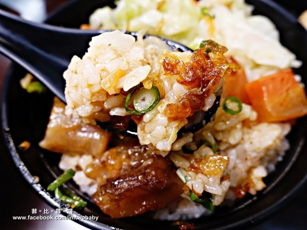 牛弁慶味噌牛肉專賣店:【捷運美食】牛弁慶 味噌牛肉專買店 隱藏在巷弄裡的平價美食 台日混血的特製拉麵 濃郁味噌+中式牛肉 顛覆您的味蕾!捷運大安站 牛弁慶味噌牛肉專賣店:【捷運美食】牛弁慶 味噌牛肉專買店 隱藏在巷弄裡的平價美食 台日混血的特製拉麵 濃郁味噌+中式牛肉 顛覆您的味蕾!捷運大安站