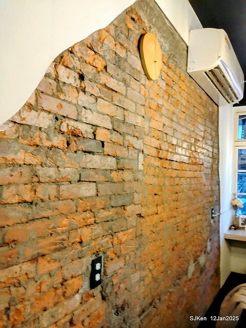 「給冷鴿手工甜點」(Desserts and coffee house), Taipei, Taiwan, SJKen , Jan 12, 2025. 「給冷鴿手工甜點」(Desserts and coffee house), Taipei, Taiwan, SJKen , Jan 12, 2025.