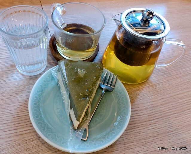 「給冷鴿手工甜點」(Desserts and coffee house), Taipei, Taiwan, SJKen , Jan 12, 2025. 「給冷鴿手工甜點」(Desserts and coffee house), Taipei, Taiwan, SJKen , Jan 12, 2025.