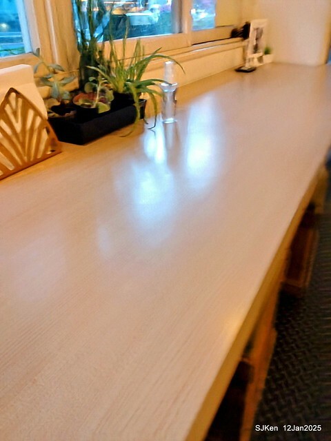 「給冷鴿手工甜點」(Desserts and coffee house), Taipei, Taiwan, SJKen , Jan 12, 2025. 「給冷鴿手工甜點」(Desserts and coffee house), Taipei, Taiwan, SJKen , Jan 12, 2025.