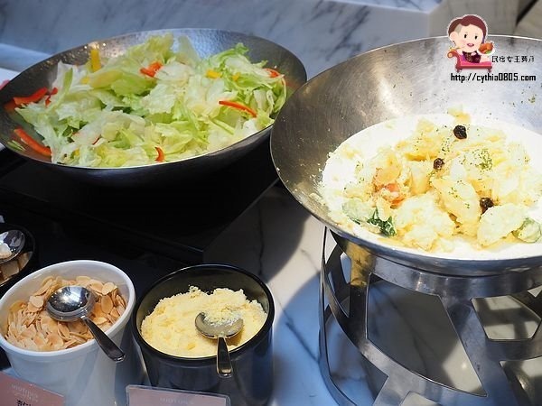 台北西門町美食-德立莊中庭餐廳-398元起Semi Buffet吃到飽,豬排不點就對不起自己 (邀約) @民宿女王芽月-美食.旅遊.全台趴趴走