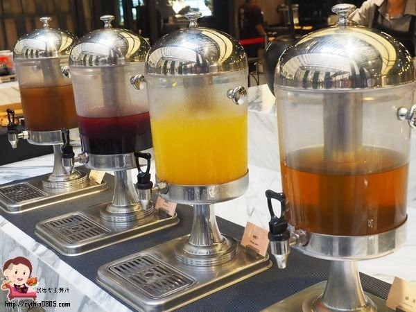 台北西門町美食-德立莊中庭餐廳-398元起Semi Buffet吃到飽,豬排不點就對不起自己 (邀約) @民宿女王芽月-美食.旅遊.全台趴趴走