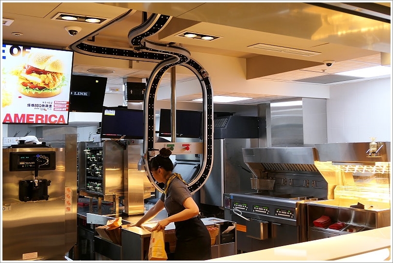 【誠品生活南西店】必吃美食懶人包、逛街交通攻略! FLIPPER’S舒芙蕾鬆餅、猿田彥珈琲、真芳碳烤土司、韓式炸雞Sweet Josun等165個品牌進駐超好逛超好買超好吃!