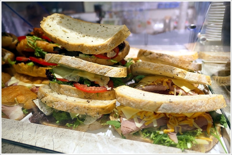 【誠品生活南西店】必吃美食懶人包、逛街交通攻略! FLIPPER’S舒芙蕾鬆餅、猿田彥珈琲、真芳碳烤土司、韓式炸雞Sweet Josun等165個品牌進駐超好逛超好買超好吃!