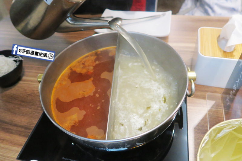 中和瀧厚鍋物.火鍋.50盎司.大胃王雙人套餐.美國安格斯霜降雪花牛.澳洲草飼低脂板腱牛