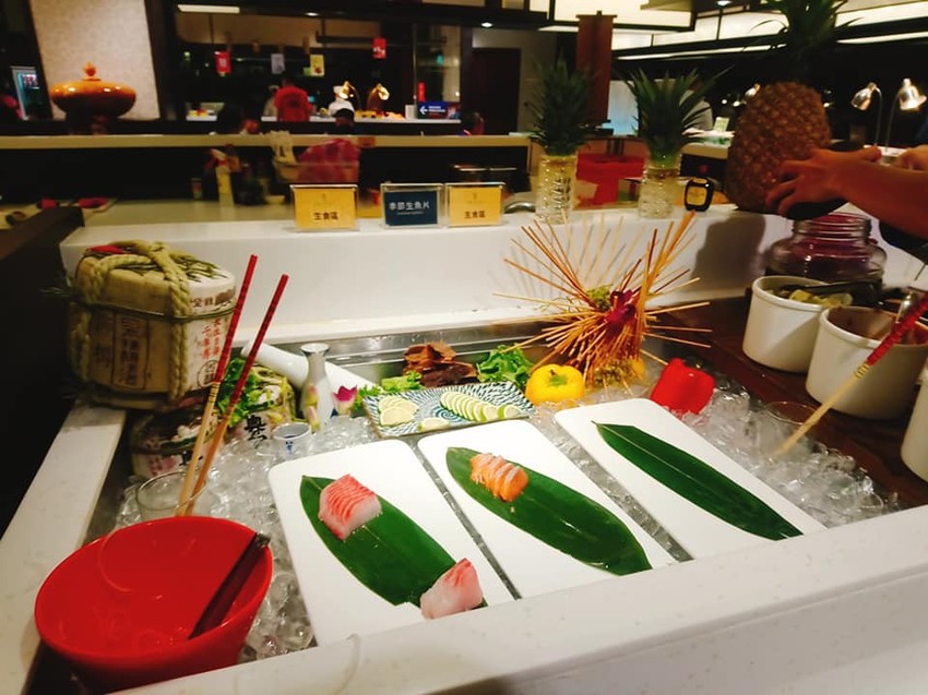 食記 宜蘭悅川酒店羅琳西餐廳 晚餐+早餐 烤鴨跟牛排是重點菜色阿